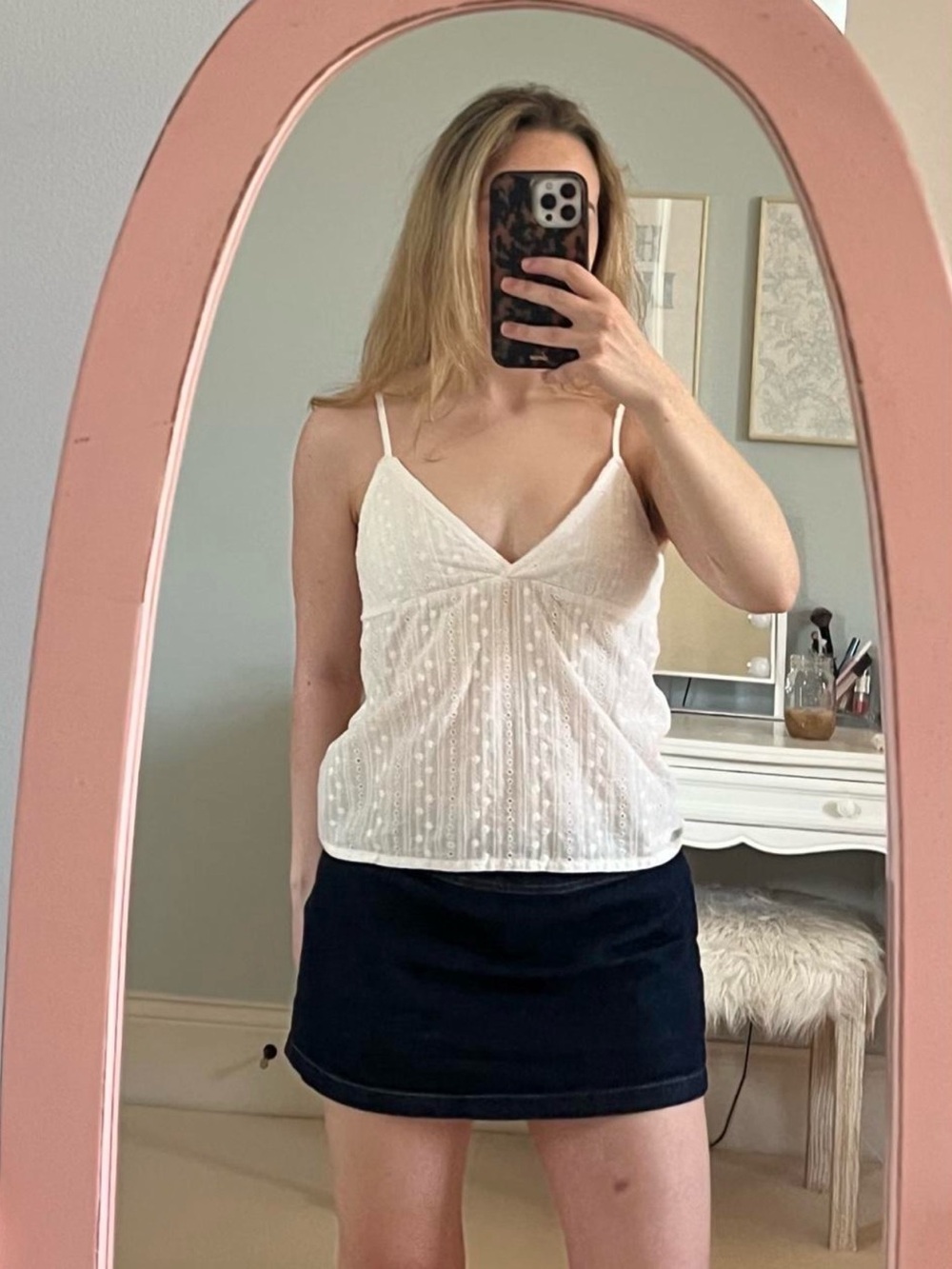 Brandy Melville White Eyelet V-Neck Camisole